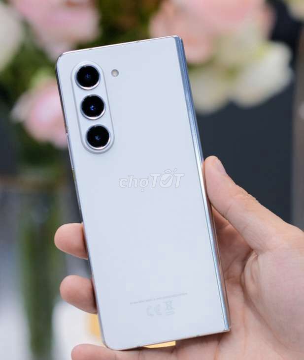Samsung Z Fold 5 Trắng. Mua bán Điện thoại tại Huyện Gia Lâm Hà Nội được đăng bởi Tiến hình 1