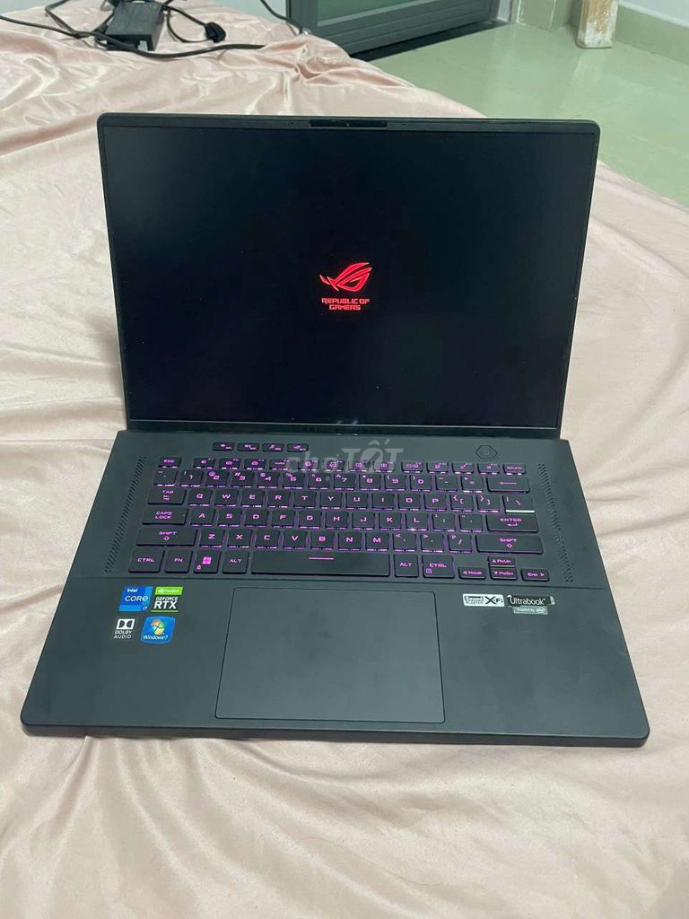 Asus ROG Zephyrus M16 i7-12700H 8GB/512GB. Mua bán Laptop tại Quận Bình Tân Tp Hồ Chí Minh được đăng bởi Hoàng Thi Võ Lê hình 1