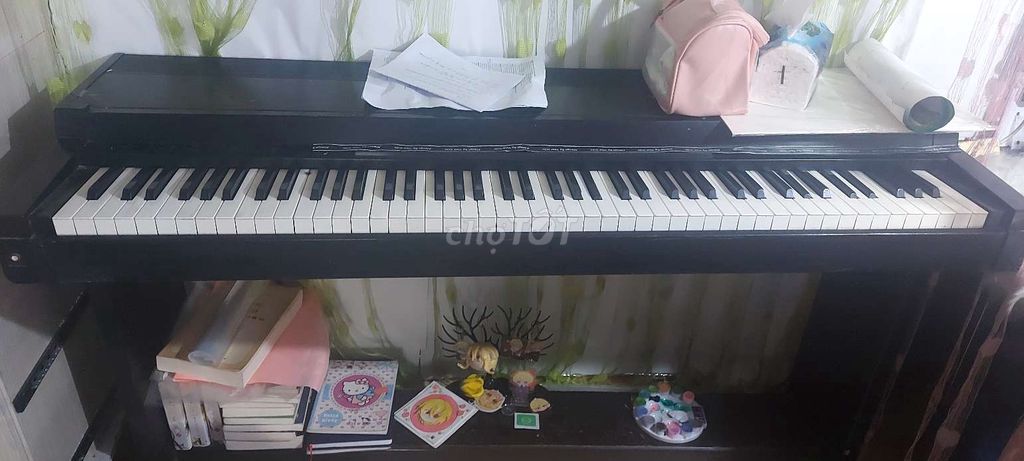 Bán đàn piano Yamaha