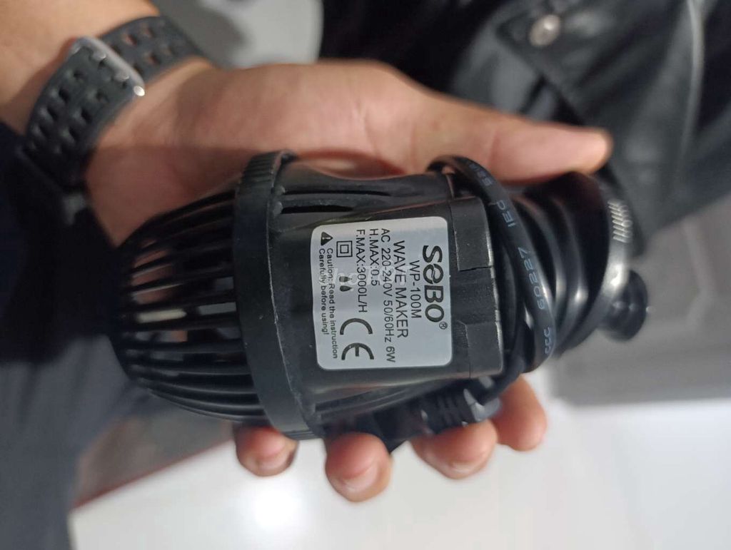 Máy tạo sóng SOBO WP-100M Đen. Mua bán Phụ kiện, Thức ăn, Dịch vụ tại Thành phố Thủ Dầu Một Bình Dương được đăng bởi Nhà Cá Nóc hình 1