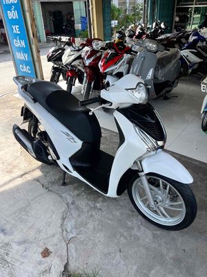 SH 150 2016 khoá Smakey ( trả góp ). Mua bán Xe máy tại Huyện Lai Vung Đồng Tháp được đăng bởi Cửa Hàng Xe Gắn Máy PHONG uy tín