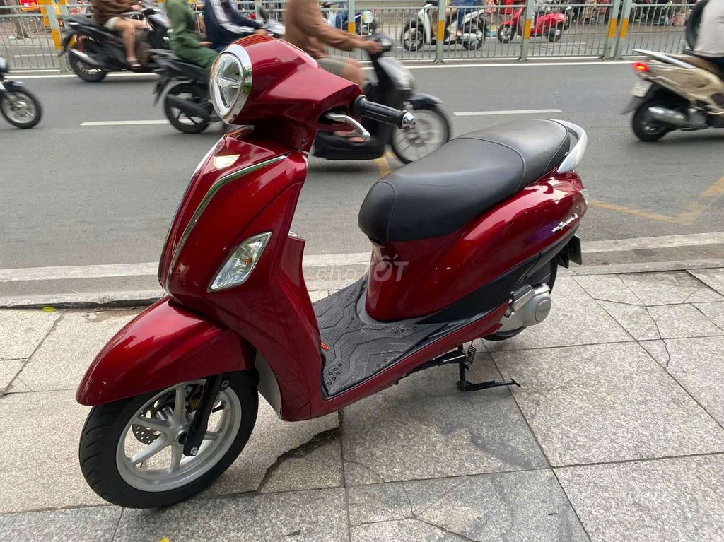 Yamaha Grande 2022 Красный