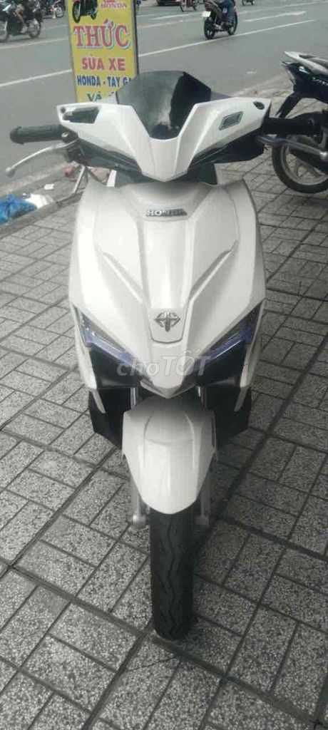 Air blade. Mua bán Xe máy tại Huyện Giồng Trôm Bến Tre được đăng bởi Ân Nguyen phan hình 10