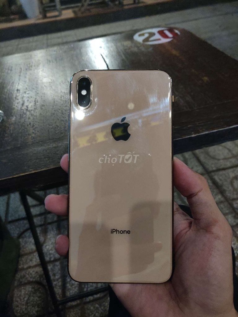 Apple iPhone XS Max Vàng. Mua bán Điện thoại tại Thành phố Bến Tre Bến Tre được đăng bởi MQ Shop hình 1