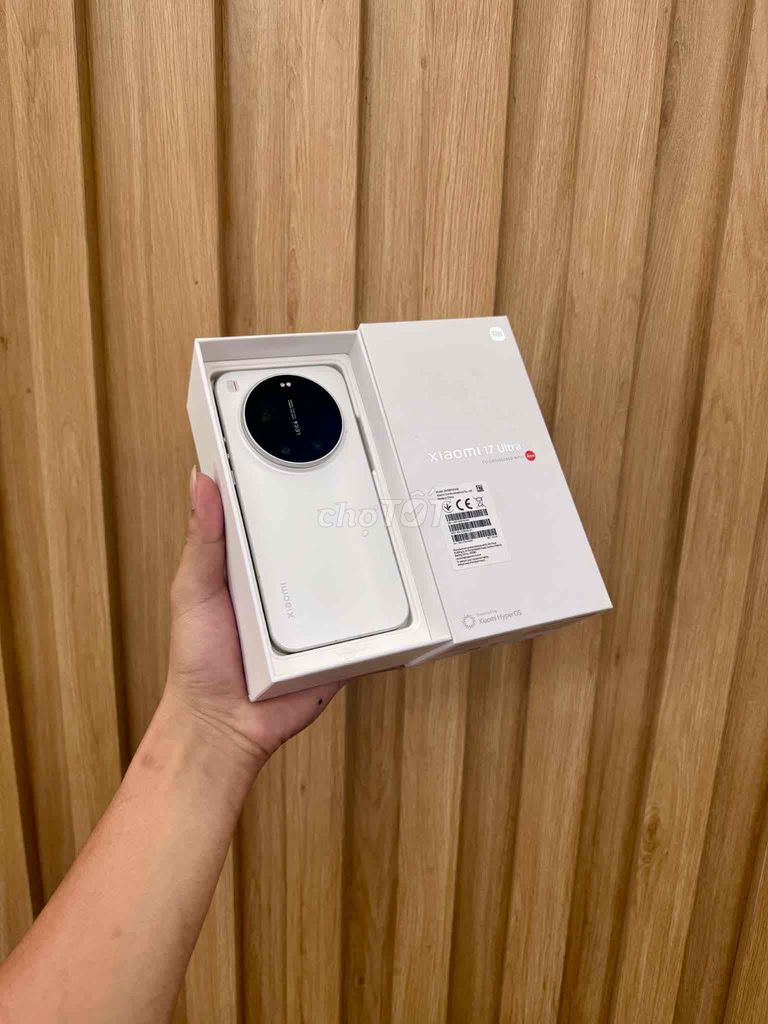 Xiaomi 17 Ultra 1TB Trắng Like new. Mua bán Điện thoại tại Quận Đống Đa Hà Nội được đăng bởi  Đức Mobile hình 1