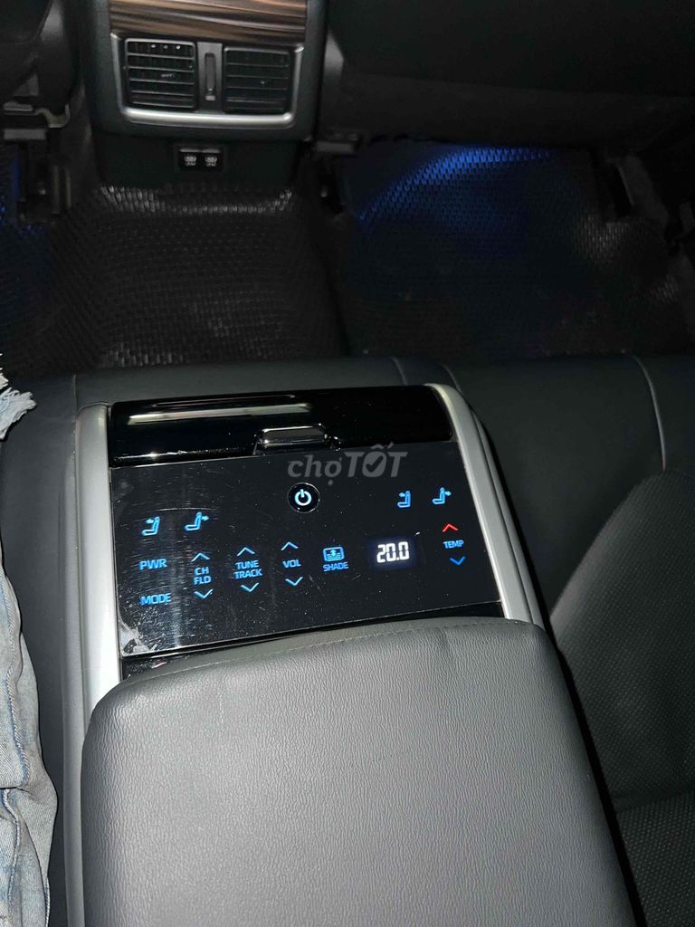 Toyota Camry 2021 - 98000 km. Mua bán Ô tô tại Thành phố Thủ Đức Tp Hồ Chí Minh được đăng bởi Dương hình 14