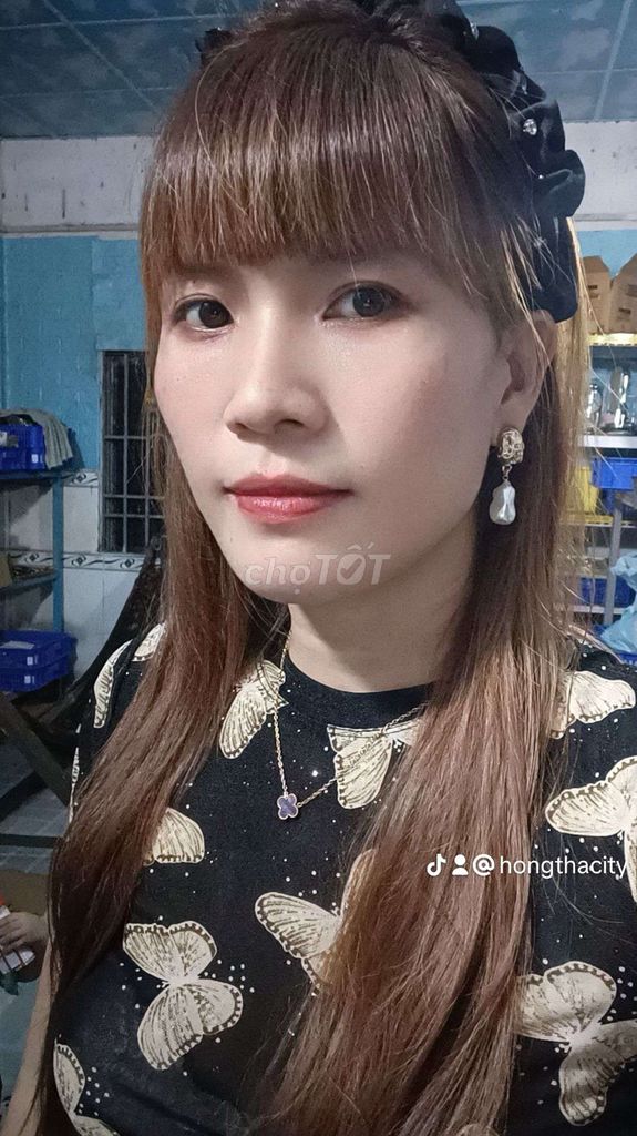 Bông tai Nữ Hợp kim Thời trang. Mua bán Phụ kiện thời trang khác tại Huyện Châu Thành Sóc Trăng được đăng bởi hồngtha city hình 1