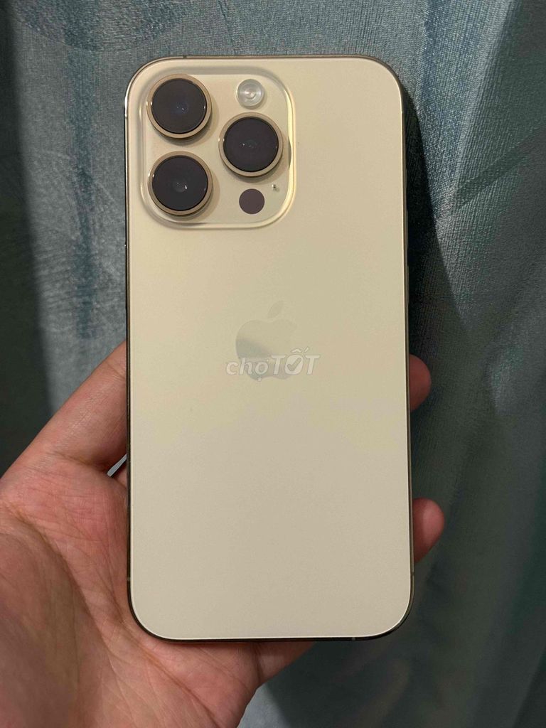 Apple iPhone 14 Pro 1TB Vàng Mỹ Đã thay pin. Mua bán Điện thoại tại Huyện Sóc Sơn Hà Nội được đăng bởi Nguyễn Lê Sơn Nam hình 1