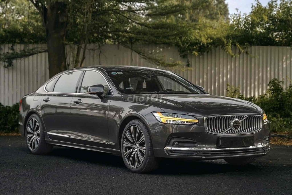 Volvo S90 Inscription LWB B6 AWD 2022 - 47.000 km. Mua bán Ô tô tại Quận Bình Tân Tp Hồ Chí Minh được đăng bởi Hoàng Thọ hình 2
