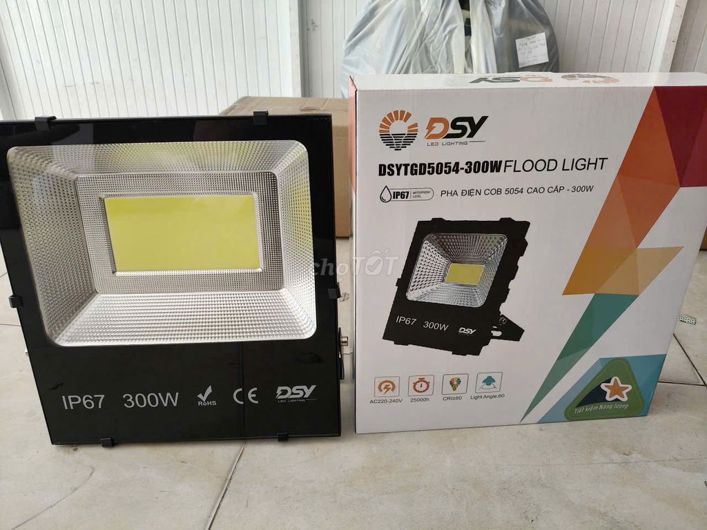 Đèn pha LED DSY 5054 TGD 100W Đen IP67. Mua bán Đèn tại Thành phố Thủ Đức Tp Hồ Chí Minh được đăng bởi CTY Đèn Led Tuấn Phát hình 1