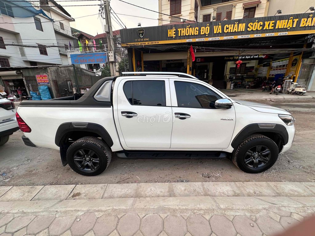 Toyota Hilux 2021 2.4E 4x2 AT - 80000 km