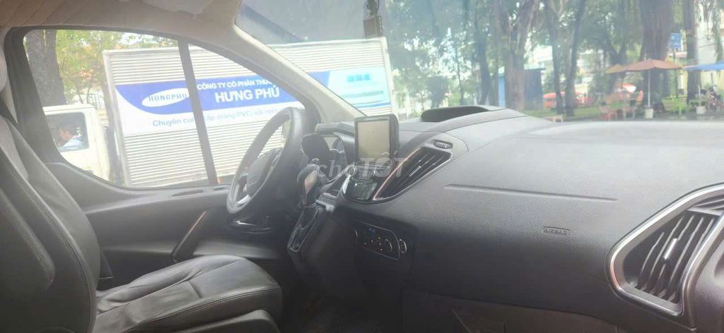 Ford Transit Custom 2019 Đen. Mua bán Phương tiện khác tại Huyện Củ Chi Tp Hồ Chí Minh được đăng bởi vân nguyễn hình 4