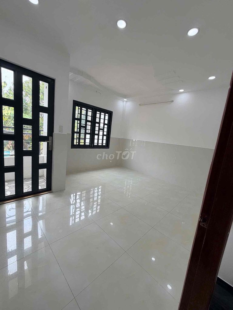 CHO THUÊ CĂN GÓC MT ĐƯỜNG SỐ 2 P11 GÒ VẤP