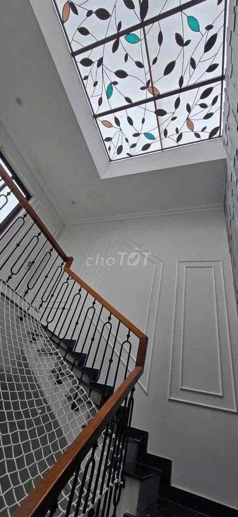 Просторный дом с подъездом для машины у Nguyễn Văn Thoại — фото 4
