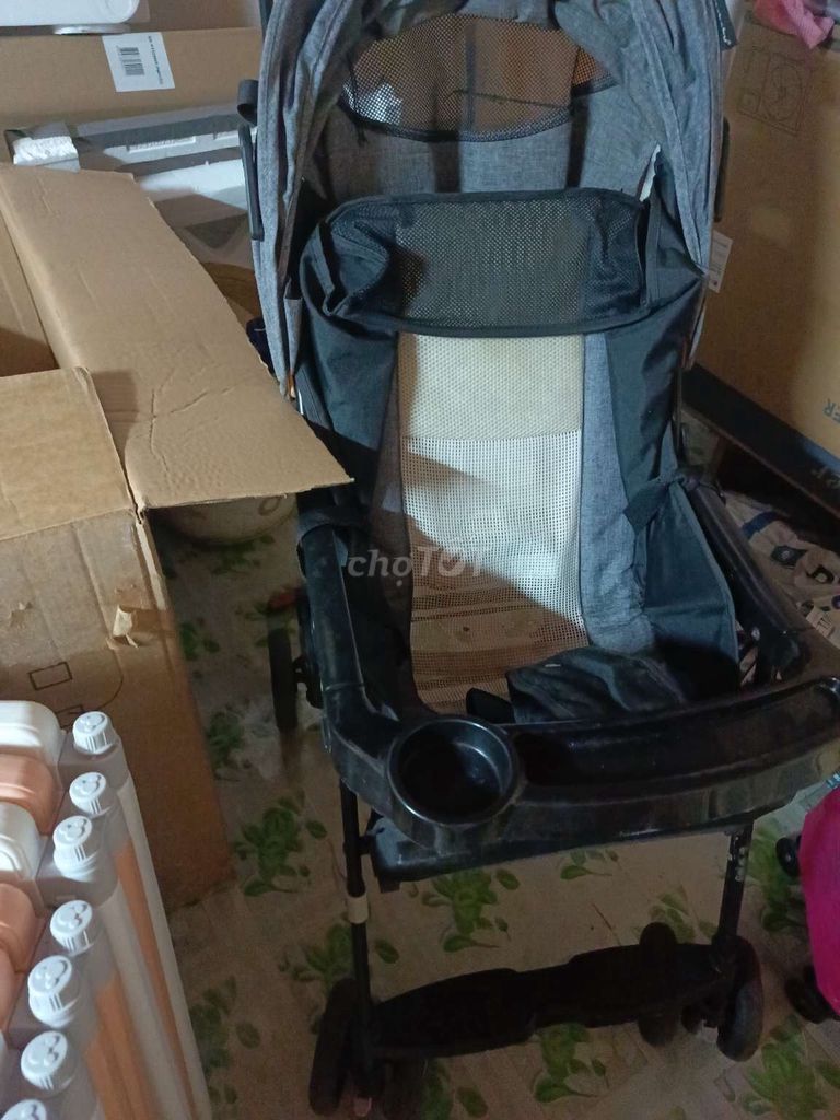 xe đẩy bé. Mua bán Mẹ và bé tại Thành phố Thủ Đức Tp Hồ Chí Minh được đăng bởi QuyênNg hình 1