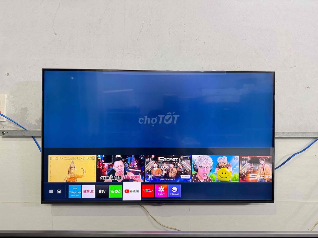 Tivi Samsung 43TU8100 4K UHD. Mua bán Tivi, Âm thanh tại Quận Ninh Kiều Cần Thơ được đăng bởi Thanh Lý Hàng Điện Máy Giá Rẻ hình 1