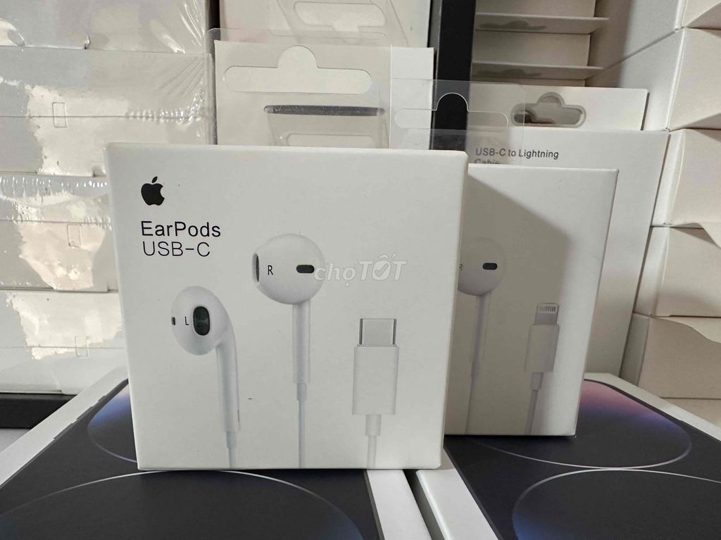 TAI NGHE DÂY EARP0DS CHÍNH HÃNG APPLE FOR IPHONE. Mua bán Tivi, Âm thanh tại Quận Hải Châu Đà Nẵng được đăng bởi Thanh Nhã Store hình 1