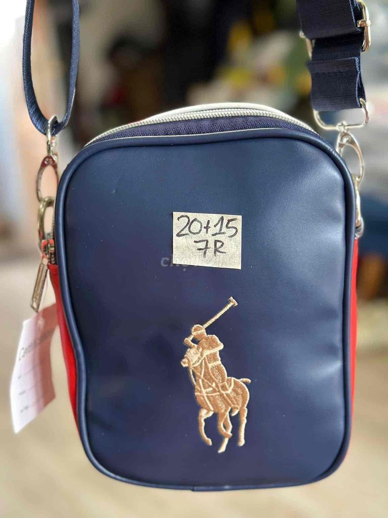 Đeo chéo POLO size 20x15x7 fom hộp