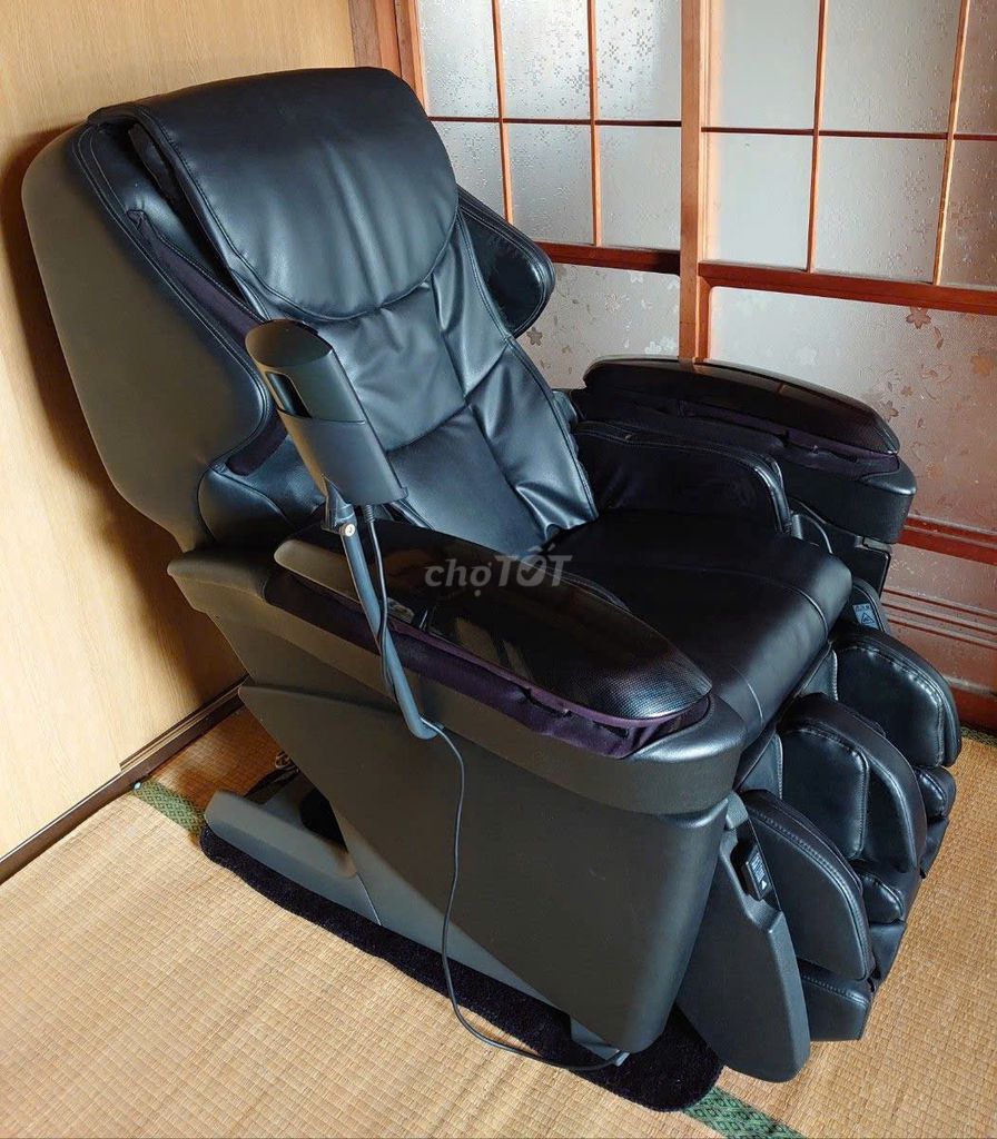 Ghế massage Panasonic EP-MA70 Đen Nhật Bản. Mua bán Bàn ghế tại Quận Hai Bà Trưng Hà Nội được đăng bởi Kiên Phạm hình 1