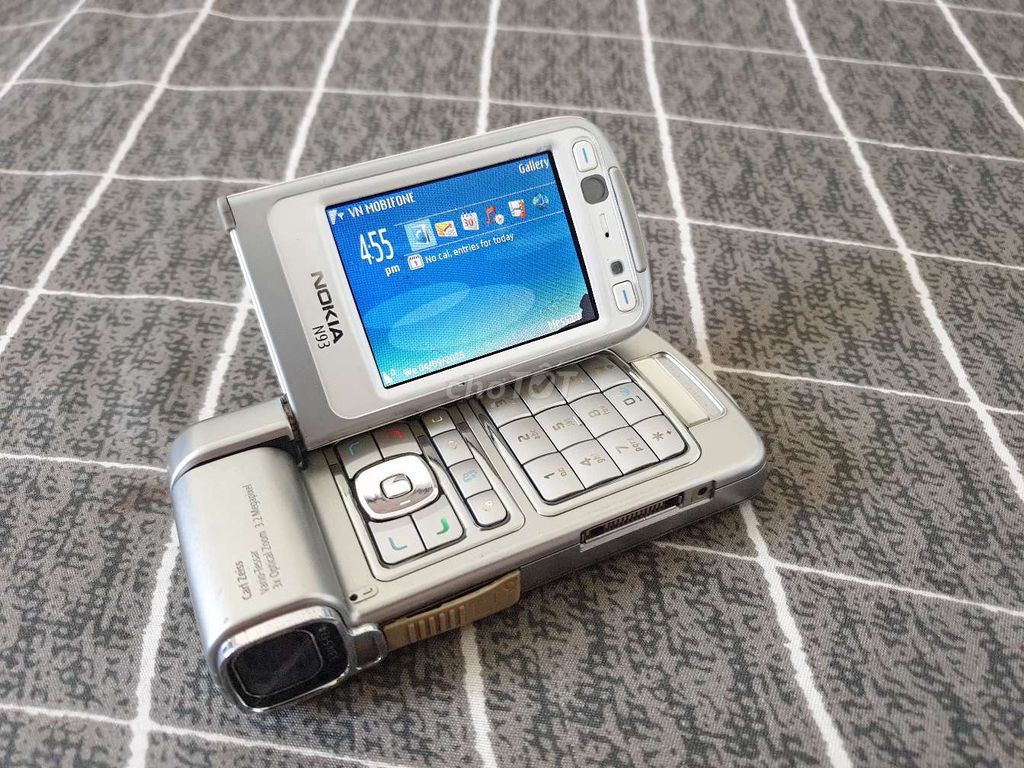 Nokia N93 bạc cổ độc zin nguyên bản. Mua bán Điện thoại tại Quận 11 Tp Hồ Chí Minh được đăng bởi Phương Nhất Điền hình 3