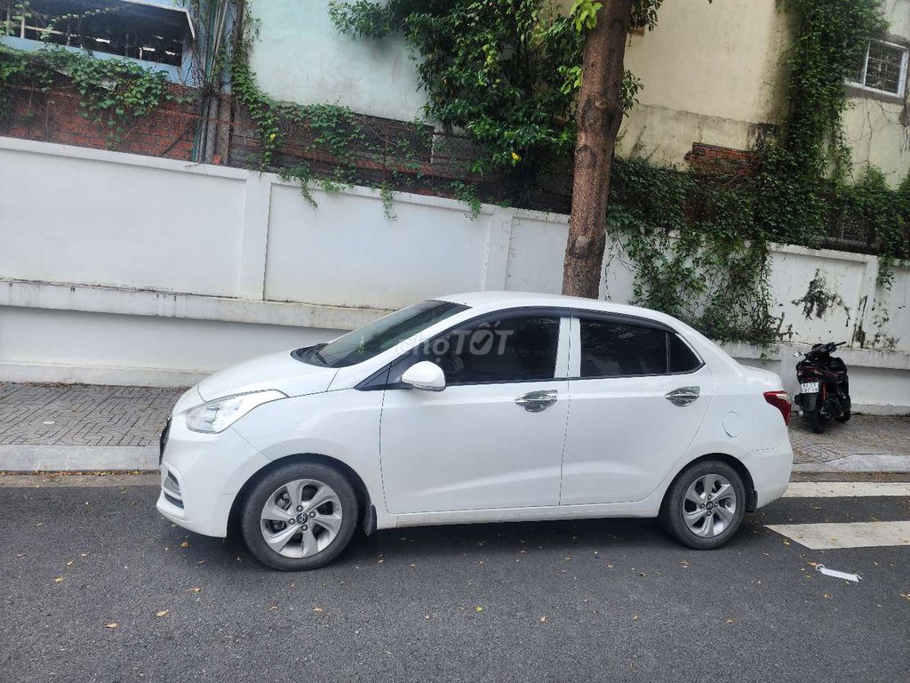 Hyundai Grand i10 sx 2020 Sedan 1.2 AT - 96000 km. Mua bán Ô tô tại Thành phố Thuận An Bình Dương được đăng bởi Trao Đối Mua Bán ÔTÔ hình 3