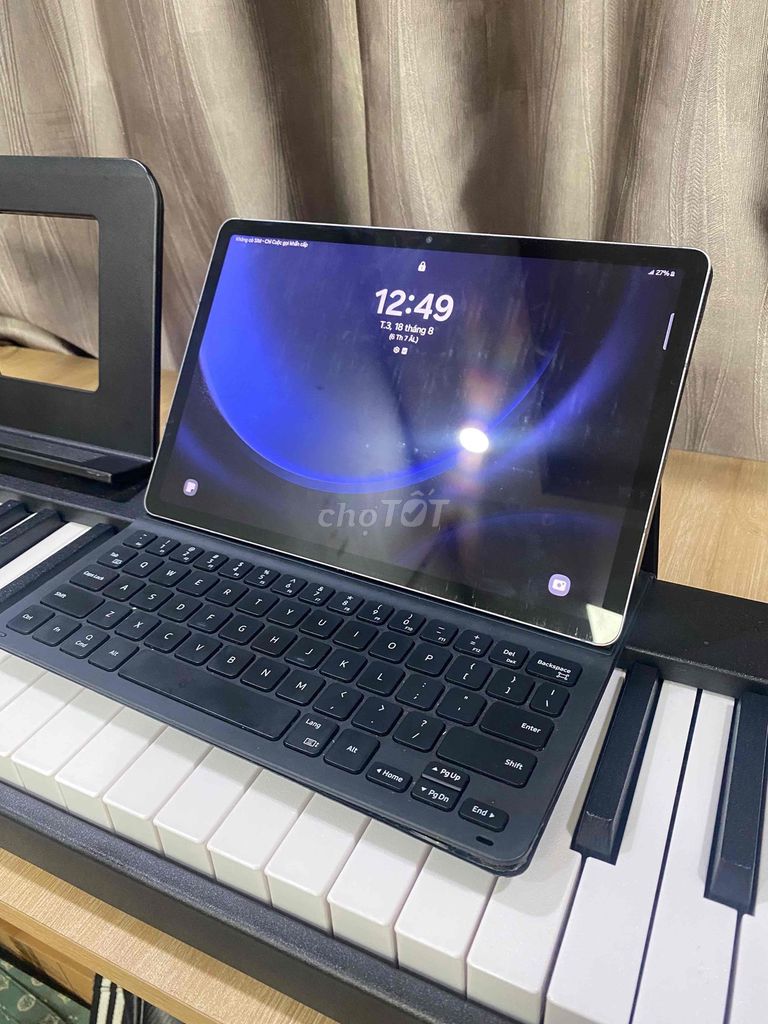 SAMSUNG TAB S9 FE 5G + BÀN PHÍM + BÚT + CHUỘT. Mua bán Máy tính bảng tại Quận Long Biên Hà Nội được đăng bởi tùng hình 1