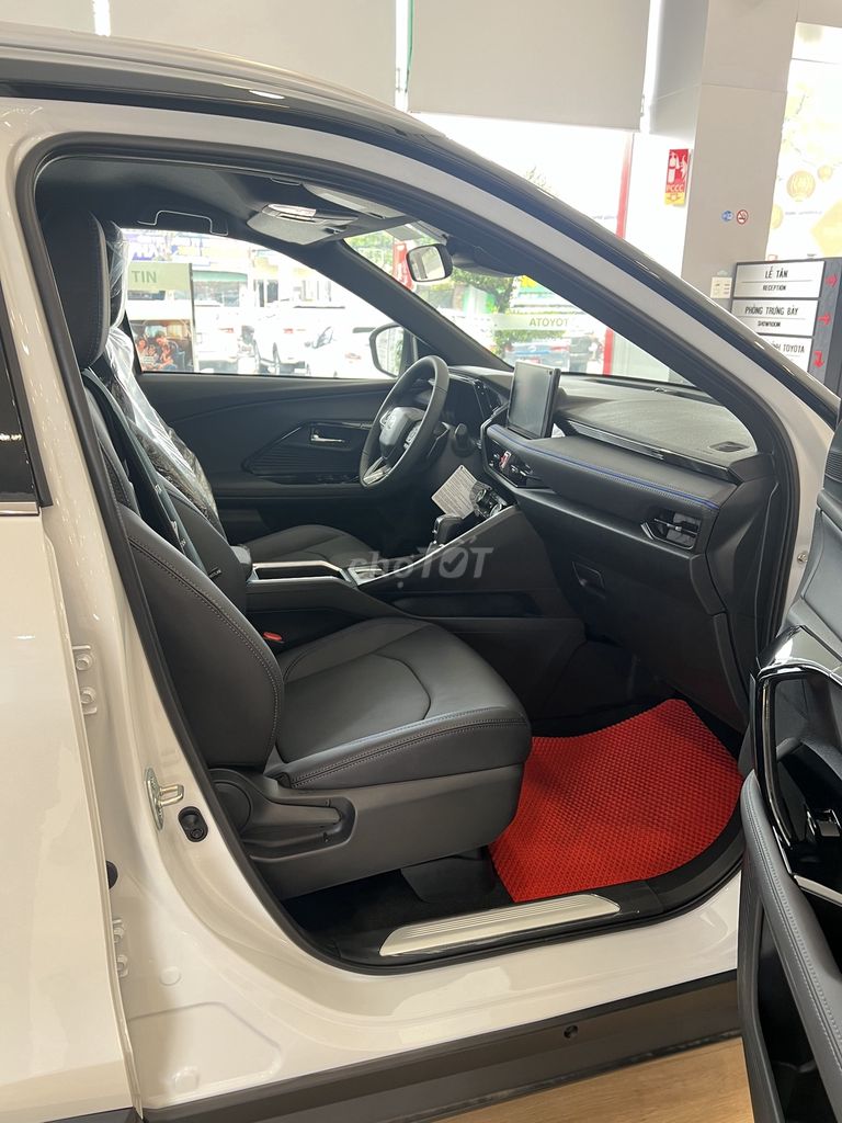 Yaris Cros | Tặng phí trước bạ | Bảo hiểm. Mua bán Ô tô tại Thành phố Thủ Đức Tp Hồ Chí Minh được đăng bởi Hiếu Trả Góp Xe hình 3