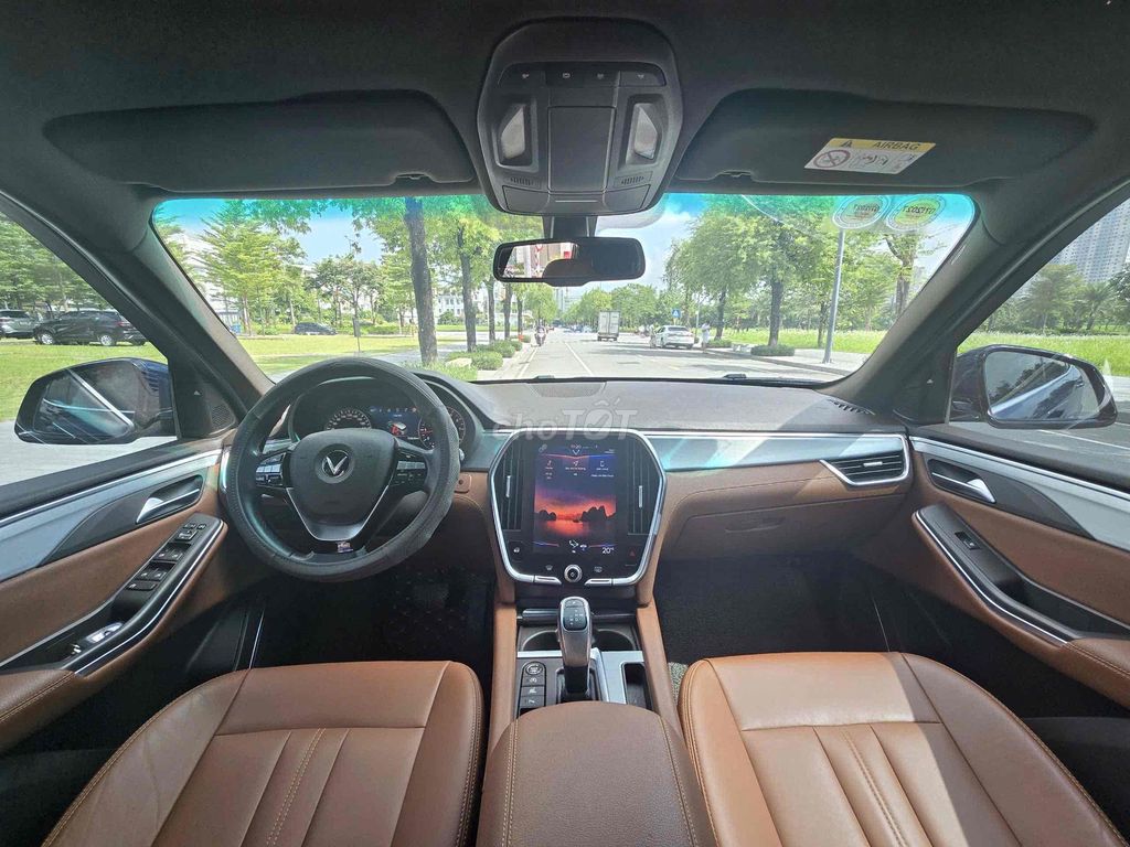 VinFast Lux SA2.0 2020 Premium 2.0 AT - 60000 km. Mua bán Ô tô tại Quận Thanh Xuân Hà Nội được đăng bởi Cường Auto 266 hình 6