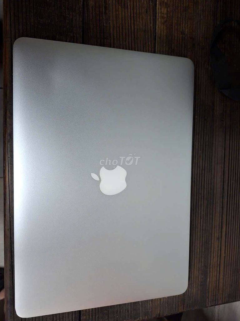 Apple MacBook Air Bạc. Mua bán Laptop tại Quận 11 Tp Hồ Chí Minh được đăng bởi Tuấn hình 1