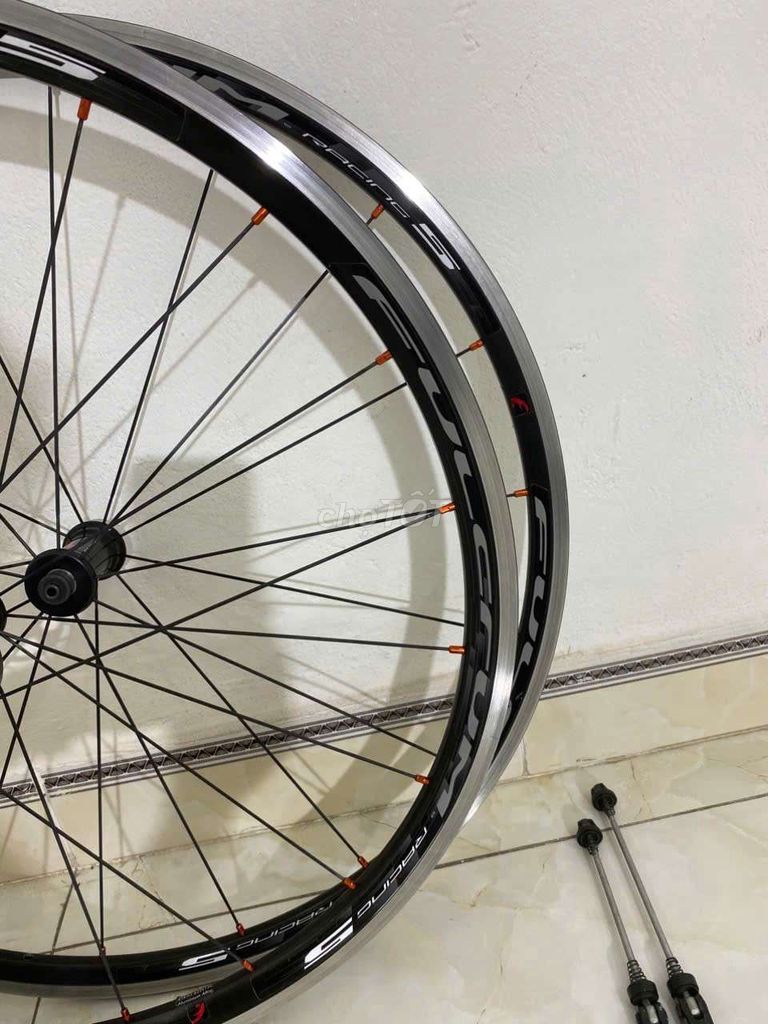 Cặp vành nhôm fulcrum racing 5 chính hãng Italy. Mua bán Phụ tùng xe tại Quận Hải Châu Đà Nẵng được đăng bởi Đỗ Mậu hình 7