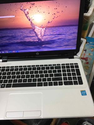 Máy laptop Hp trắng xinh ssd 120gb new lcd đẹp