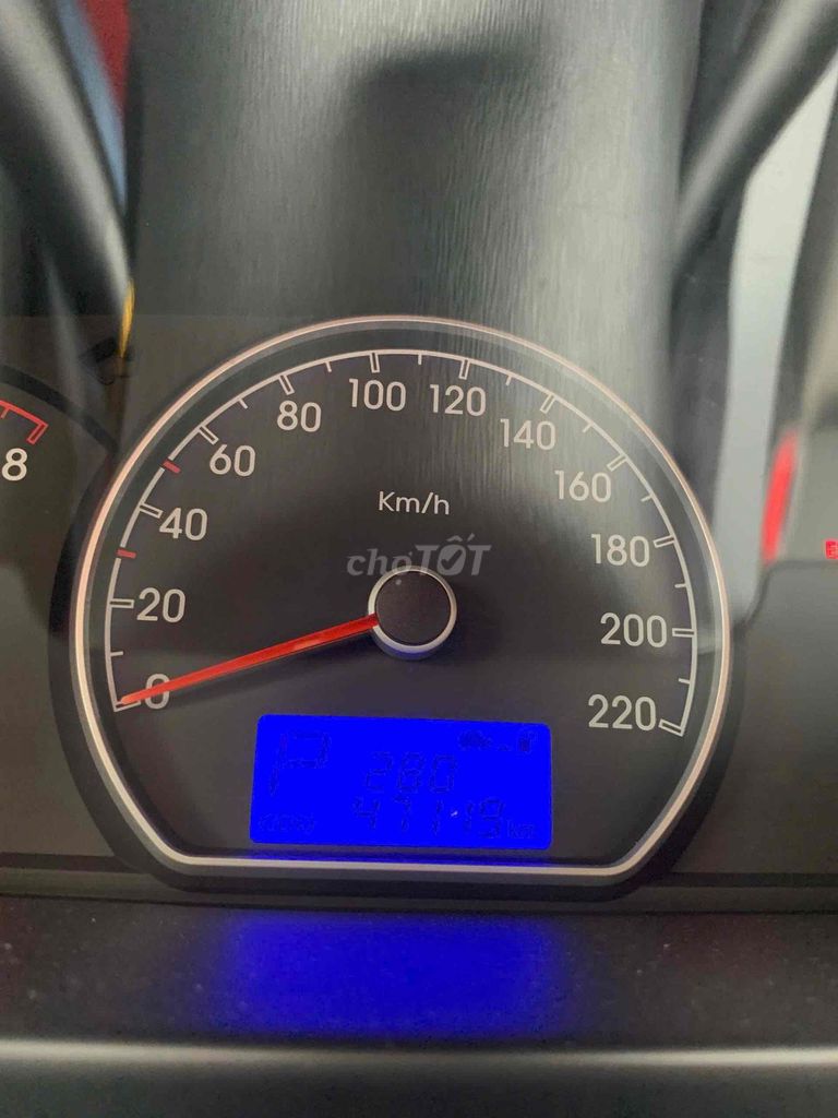 Bán xe ô tô Hyundai Avante 2015 số tự động màu đen. Mua bán Ô tô tại Thành phố Nha Trang Khánh Hòa được đăng bởi Thái Văn Nhật hình 8