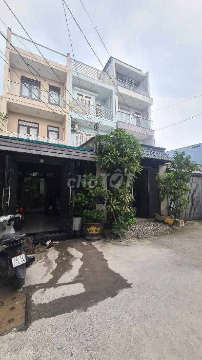 BÁN NHÀ 4 TẦNG HẺM XE HƠI HÀNG XÓM VẠN PHÚC CITY, 4,5 X 19; CHỈ7,45 TỶ