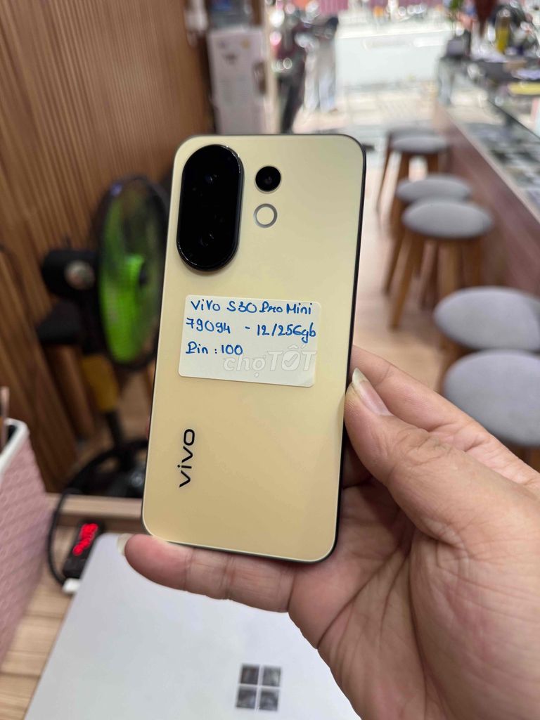 Vivo S30 Pro Mini 5G 12/256GB Vàng Đẹp Keng. Mua bán Điện thoại tại Quận 10 Tp Hồ Chí Minh được đăng bởi Phi Đăng Sơn Store hình 1