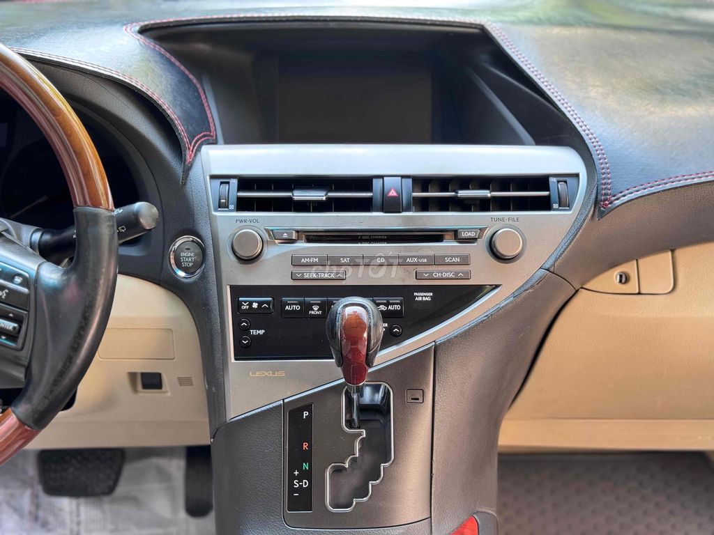 Bán Lexus RX350 đời 2009 đk 2012 bao check test. Mua bán Ô tô tại Quận 3 Tp Hồ Chí Minh được đăng bởi Hoàng Gia Auto hình 7