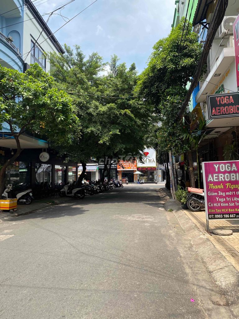 Nhà hẻm kinh doanh 12m có lề đường Gò Dầu,thông ra 368 Tân Sơn Nhì