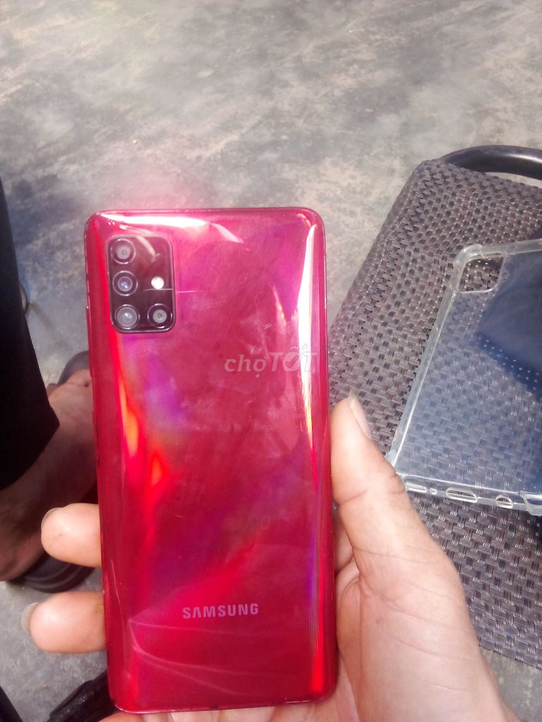 Samsung Galaxy A51 Đỏ. Mua bán Điện thoại tại Quận Sơn Trà Đà Nẵng được đăng bởi Quang Tran hình 1