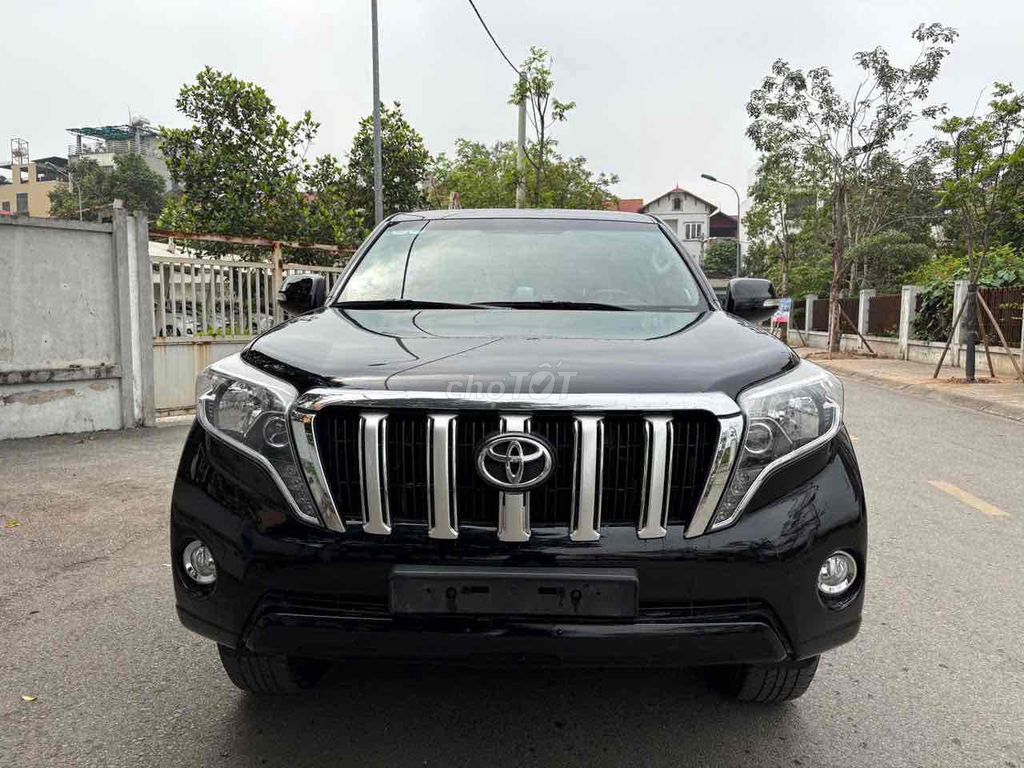 Toyota Land Cruiser Prado 2014 TXL 2.7L - 10000 km. Mua bán Ô tô tại Quận Hai Bà Trưng Hà Nội được đăng bởi Bùi hiển hình 1