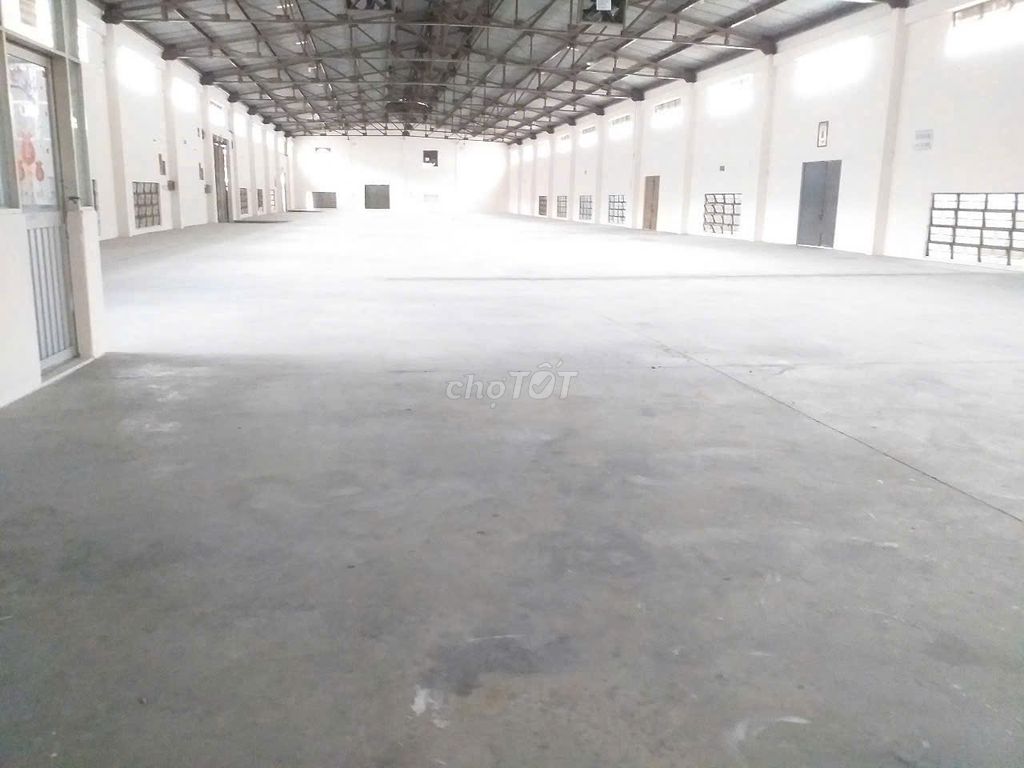 Cho thuê xưởng 1100m2 giá cực tốt tại Phường Bình Trị Đông A, Bình Tân