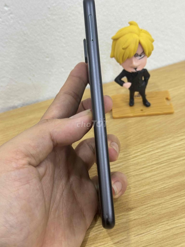 Huawei P20 6/64 đủ sạc cáp ốp CÓ COD. Mua bán Điện thoại tại Quận Hoàng Mai Hà Nội được đăng bởi Gia Vinh hình 3