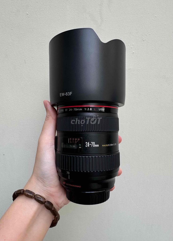 Canon EF 24-70mm F2.8 L USM đẹp 99% fullbox túi .