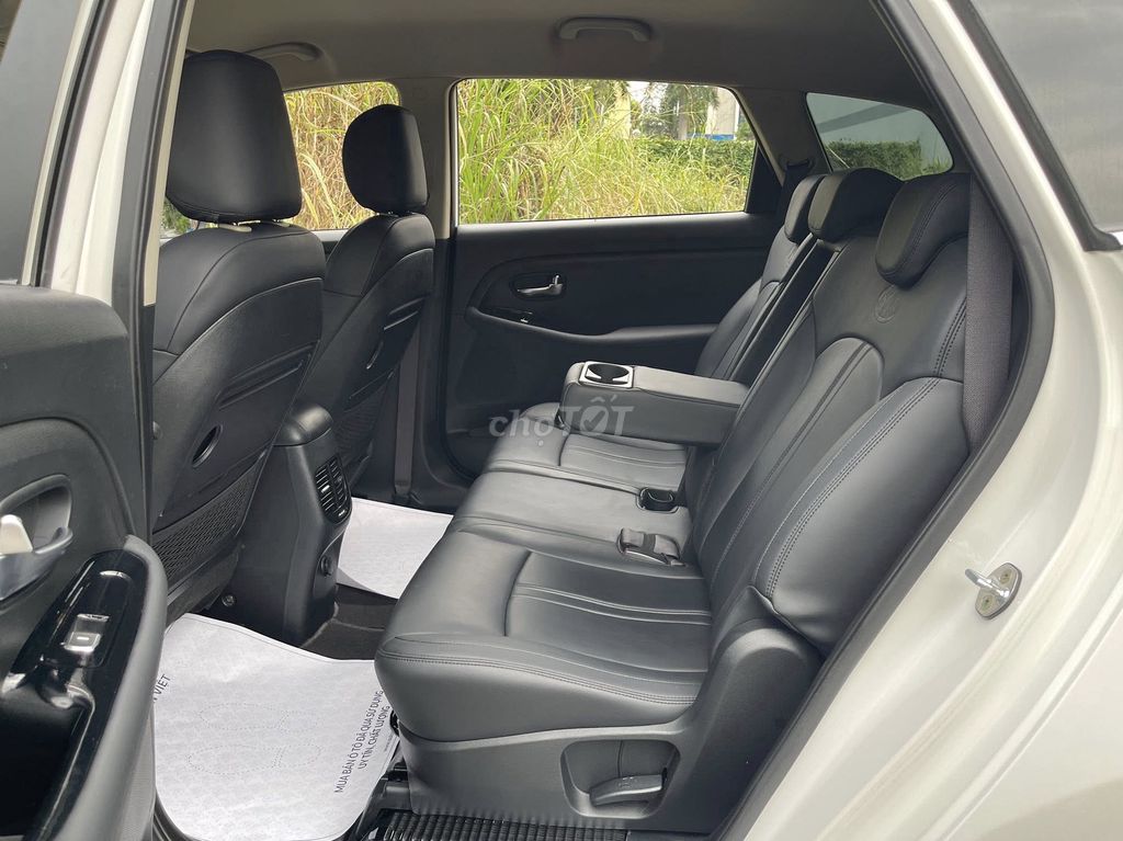 Kia Rondo 2.0 GAT 2018 Gia Đình Cực Đẹp Hàng Hiếm. Mua bán Ô tô tại Thành phố Thủ Đức Tp Hồ Chí Minh được đăng bởi Auto Xuyên Việt hình 17