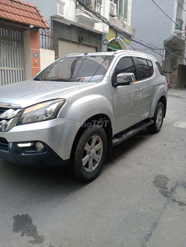Isuzu MU-X 2016 Bạc. Mua bán Ô tô tại Quận Nam Từ Liêm Hà Nội được đăng bởi Mr hải hình 2