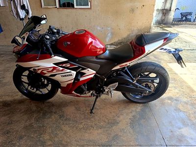 Yamaha r25 250cc kẹt tiền cần ra đi e này. Mua bán Xe máy tại Huyện Krông Pắc Đắk Lắk được đăng bởi Trường Nguyễn