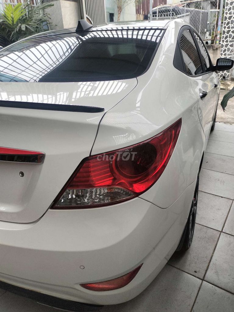 Giá nào cũng bán Hyundai accent 2011 số tự động. Mua bán Ô tô tại Thành phố Biên Hòa Đồng Nai được đăng bởi Dương  hình 8