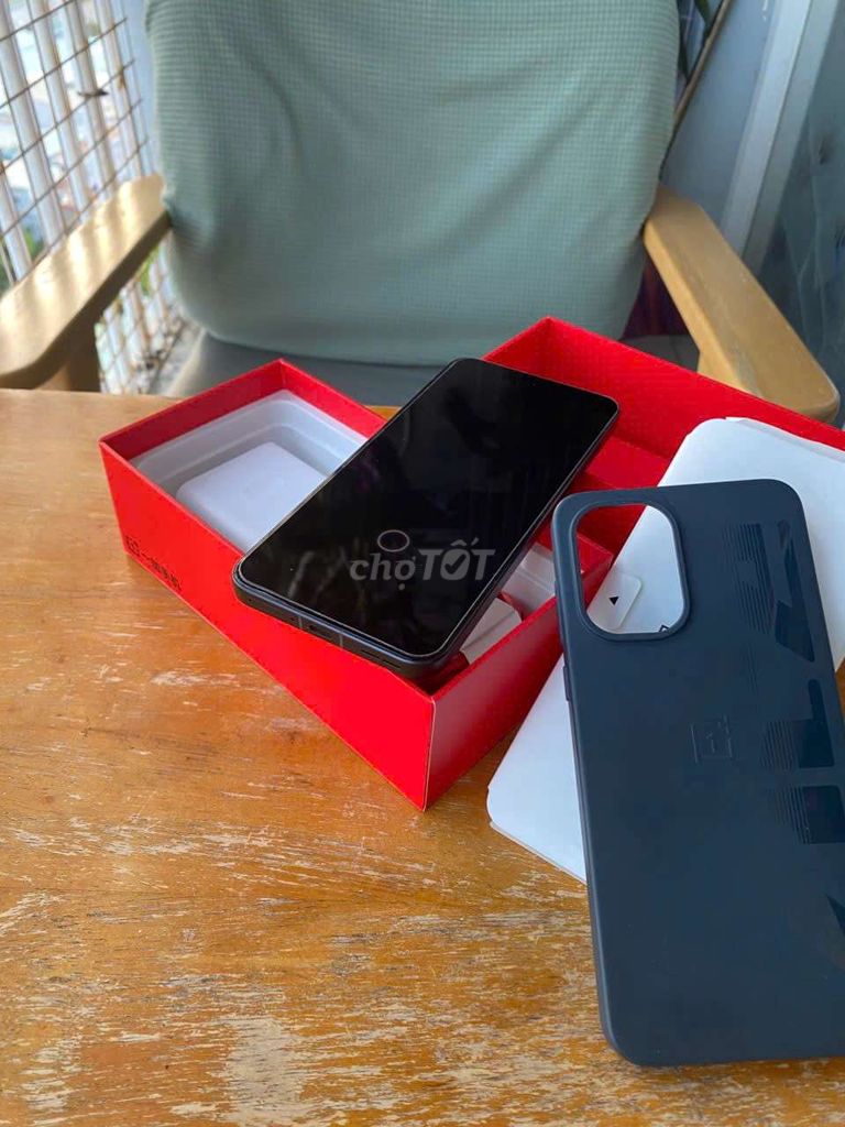 OnePlus Ace 6 Đen Đã sử dụng,mới 99,99%. Mua bán Điện thoại tại Quận 7 Tp Hồ Chí Minh được đăng bởi Son Hoang hình 1