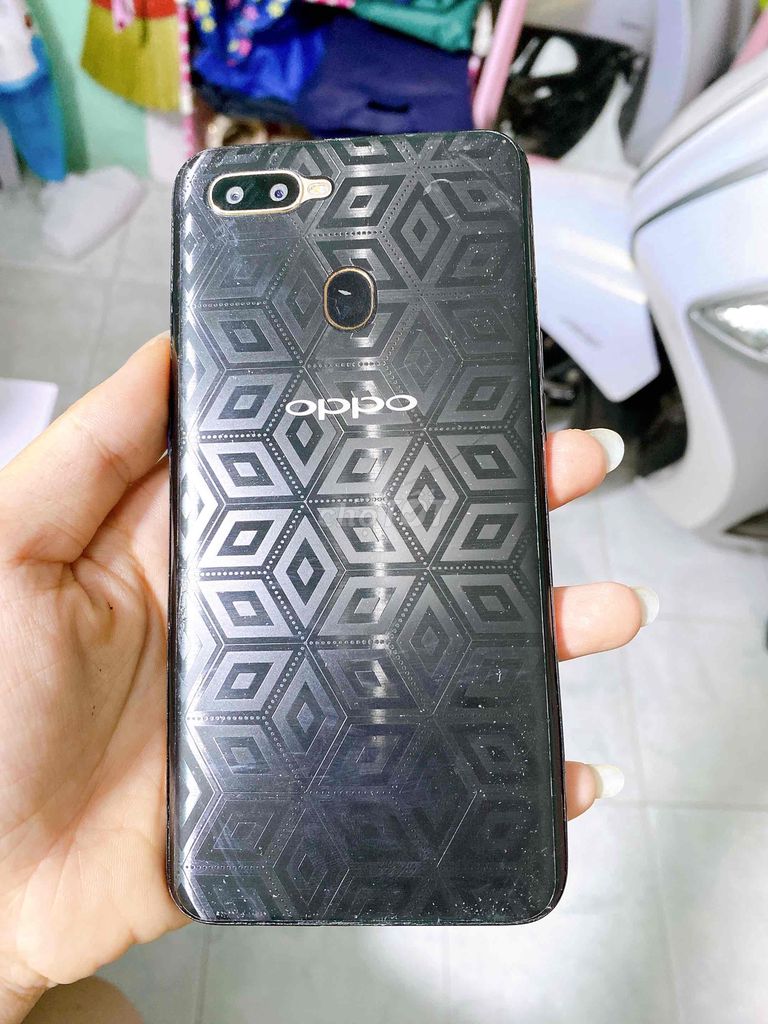 OPPO A5s