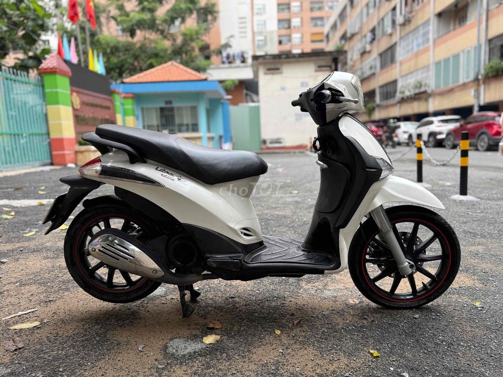 Liberty 2013 máy ie phun xăng biển SG giấy tờ đầy. Mua bán Xe máy tại Quận Tân Bình Tp Hồ Chí Minh được đăng bởi Hưng hình 5