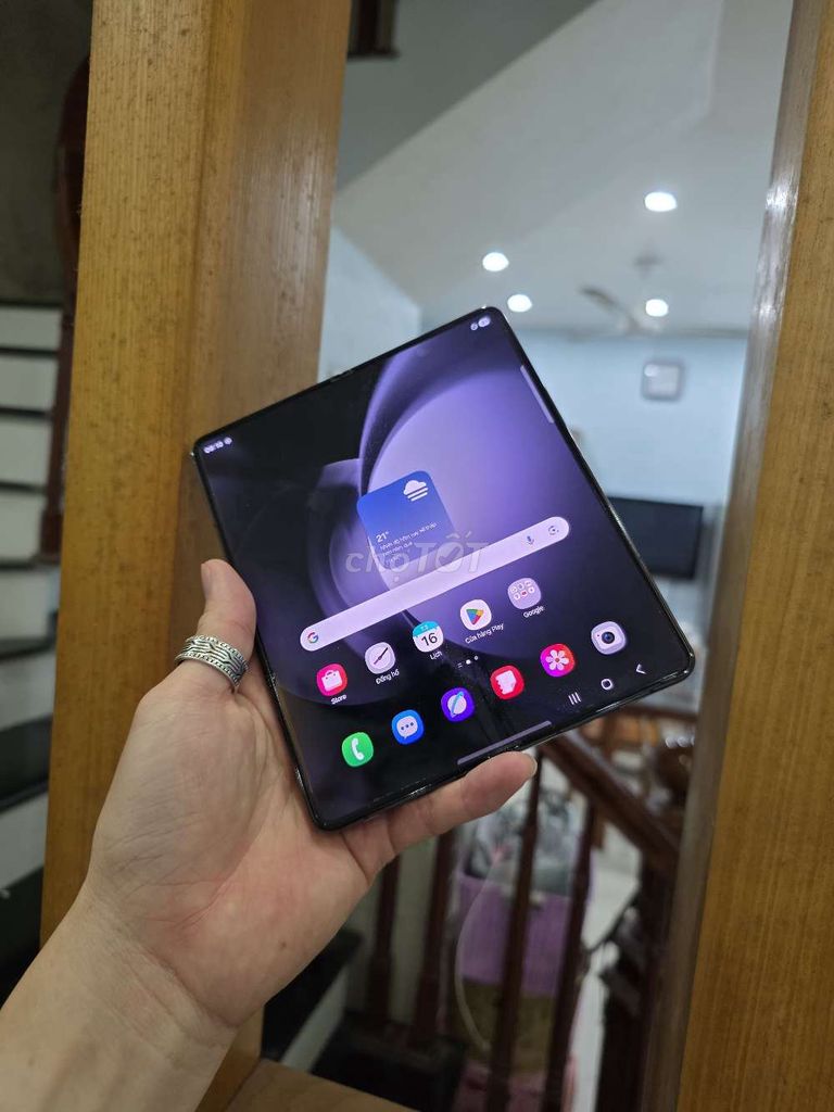 Galaxy Z Fold 5 bản 512GB (2 sim) bán/trao đổi. Mua bán Điện thoại tại Quận Hoàng Mai Hà Nội được đăng bởi Khoa America hình 1