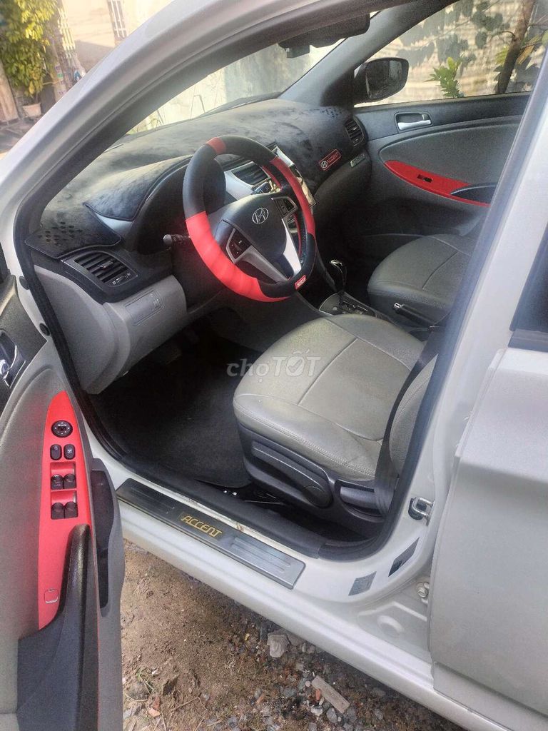Giá nào cũng bán Hyundai accent 2011 số tự động. Mua bán Ô tô tại Thành phố Biên Hòa Đồng Nai được đăng bởi Dương  hình 3